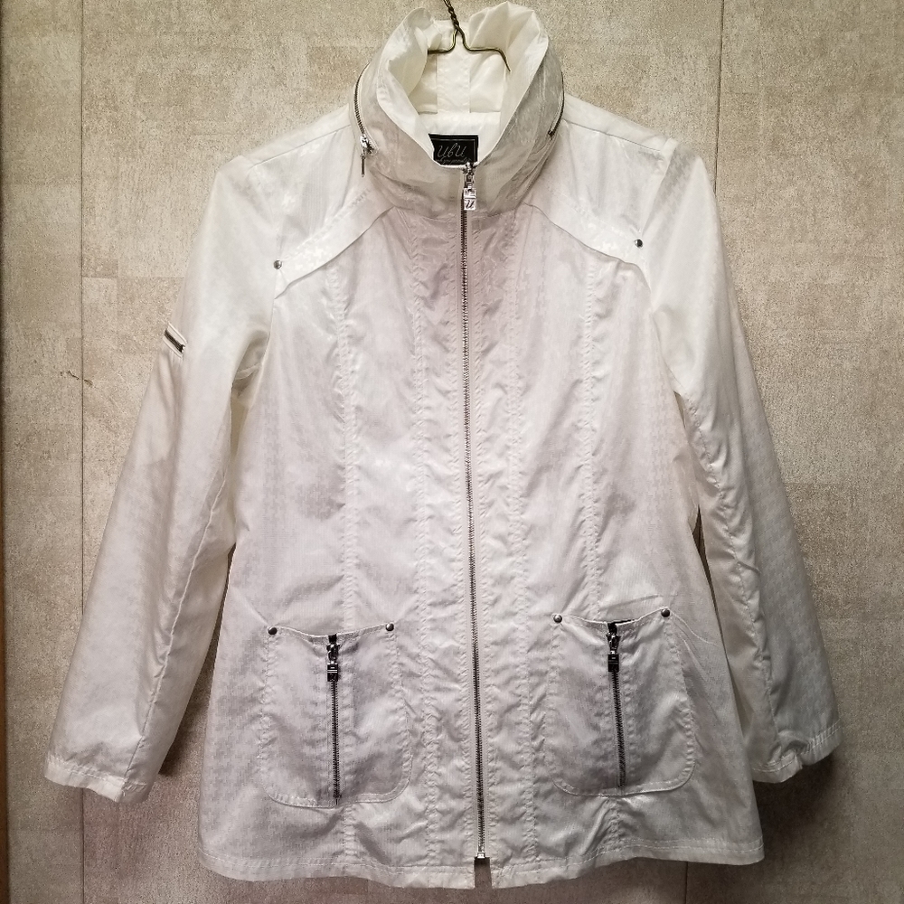 ✅#325W NWT Ubu White Houndstooth Rain Jacket S